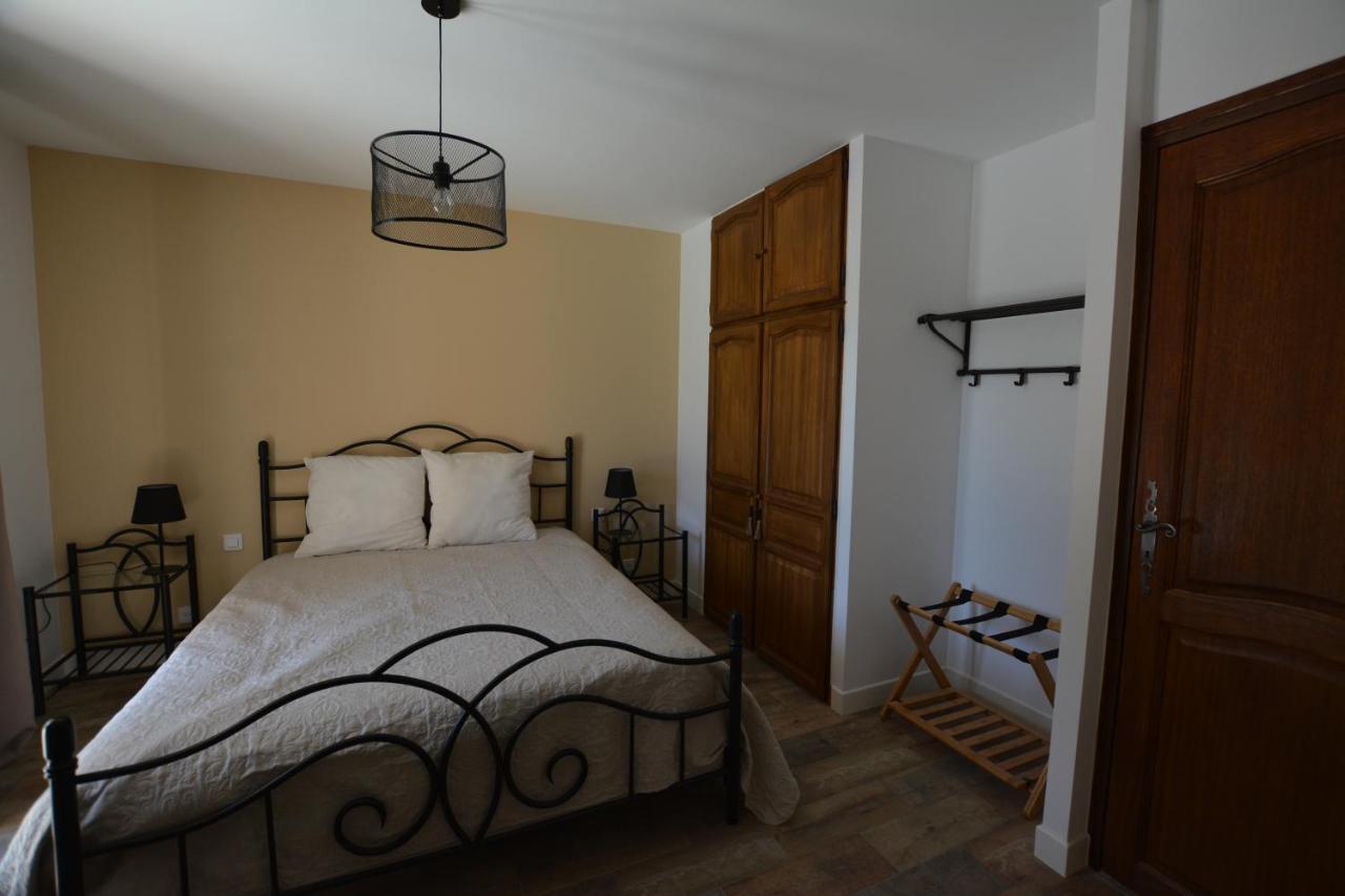 La Villa Des Moulins Calvisson Εξωτερικό φωτογραφία
