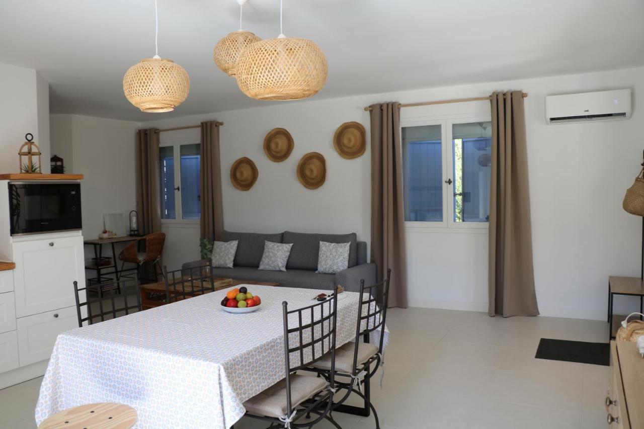 La Villa Des Moulins Calvisson Εξωτερικό φωτογραφία