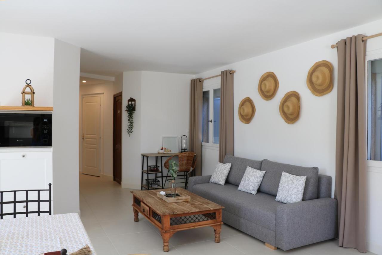 La Villa Des Moulins Calvisson Εξωτερικό φωτογραφία